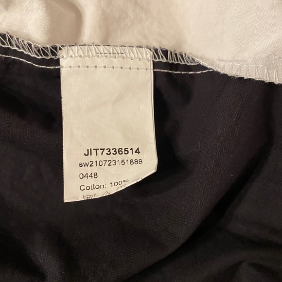 Shein Black and White Bowling Button Down Short Sleeve Shirt with Skull on Front - Picture 5 of 8